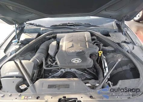 2016 Hyundai Genesis 3.8 из США, поврежденный, VIN KMHGN4JE0GU136855